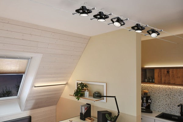 KABELSYSTEEM 230-12VOLT "" KARDAN "" MAT/ZWART/CHROOM 5 LICHTS MAX 60WATT  ART NR: P94440%